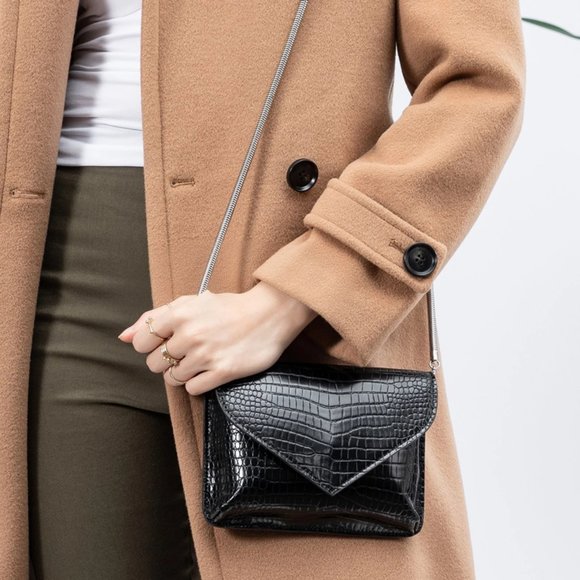 Anna Chain Envelope Saddle Luxury Vegan Leather Cl - Picture 2 of 9